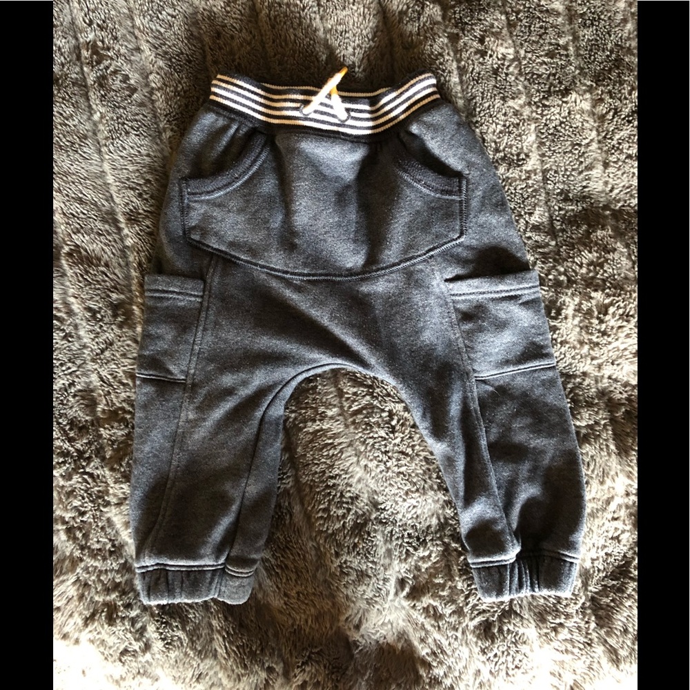 Genuine by OshKosh 18M boy sweatpants